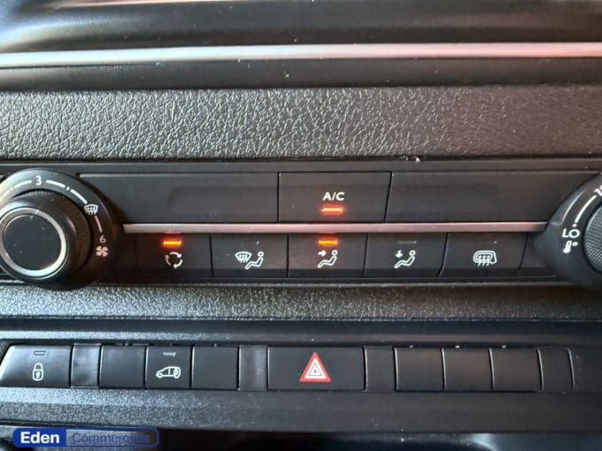 2025 Peugeot Expert