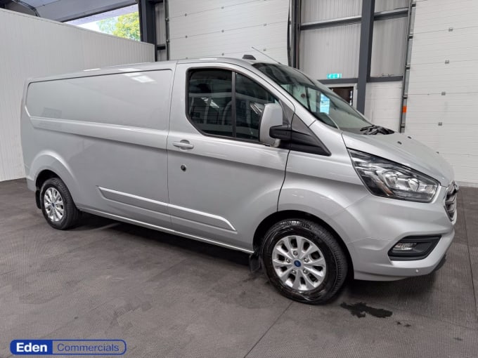 2025 Ford Transit Custom