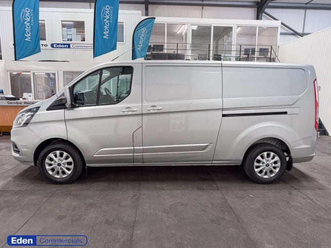 2025 Ford Transit Custom