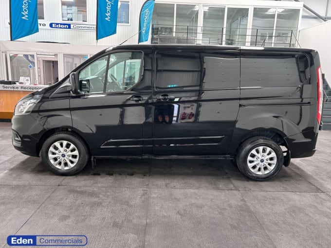 2025 Ford Transit Custom