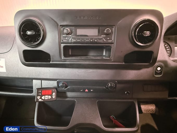 2025 Mercedes-benz Sprinter