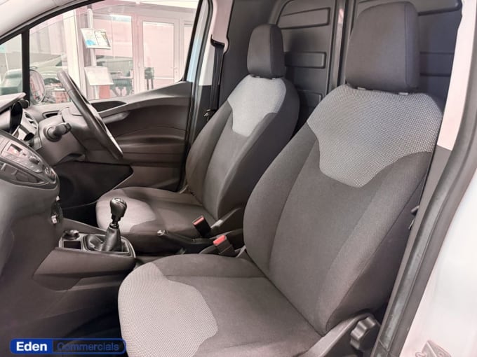 2019 Ford Transit Courier