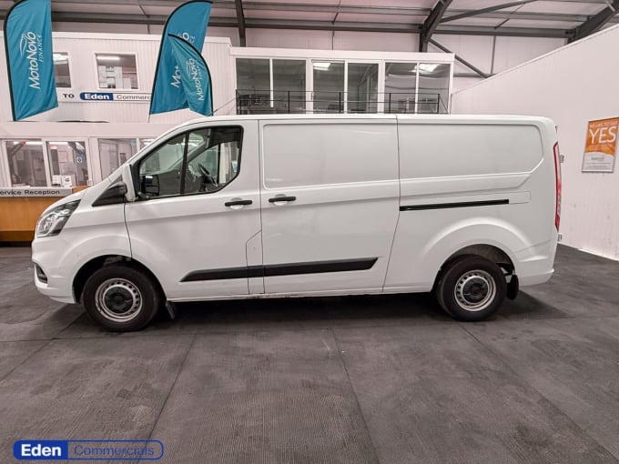 2025 Ford Transit Custom