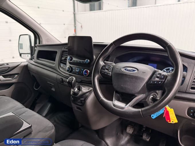 2025 Ford Transit Custom