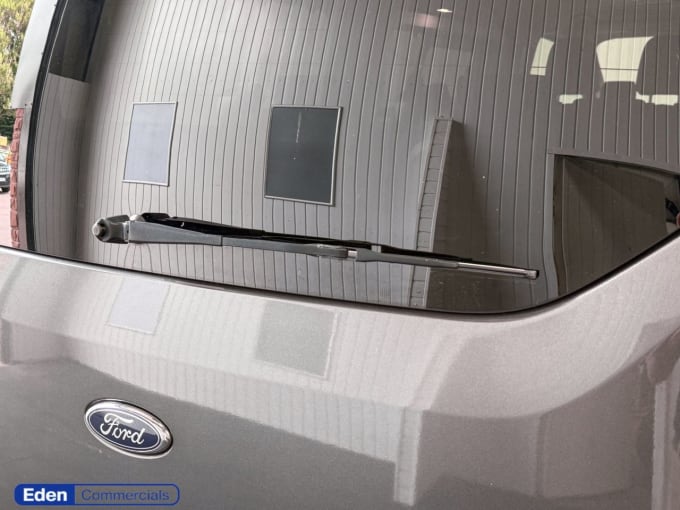 2025 Ford Tourneo Custom