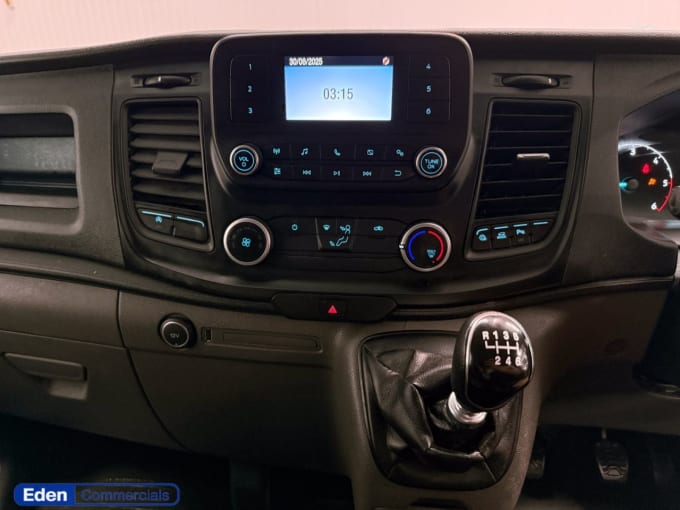 2025 Ford Transit Custom
