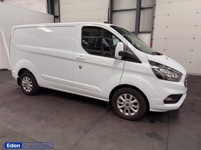 2025 Ford Transit Custom