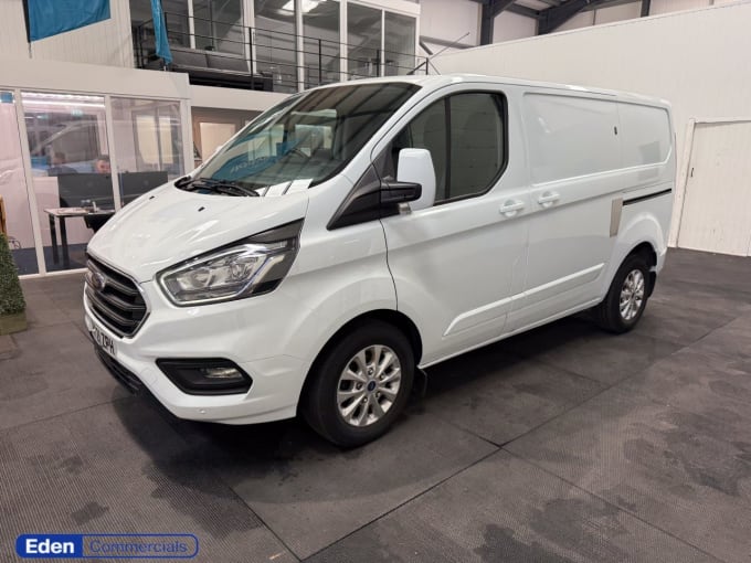 2025 Ford Transit Custom