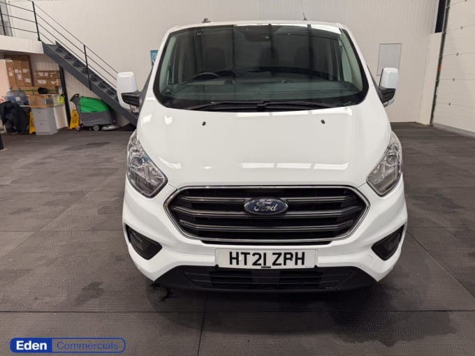 2025 Ford Transit Custom