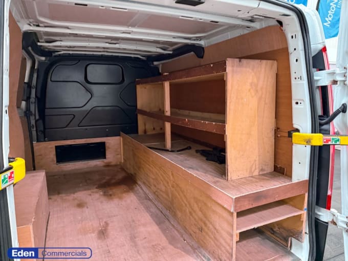 2025 Ford Transit Custom