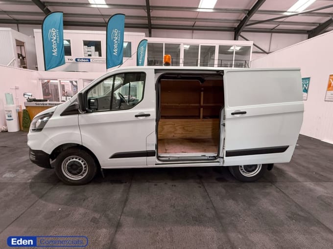 2025 Ford Transit Custom