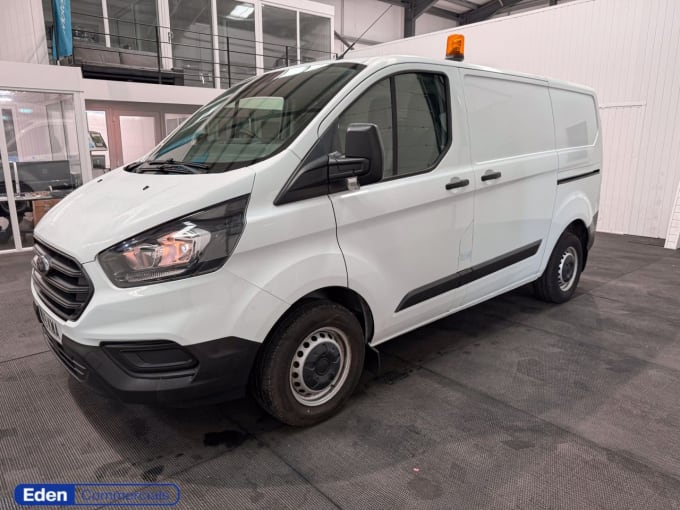 2025 Ford Transit Custom