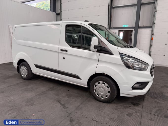2025 Ford Transit Custom