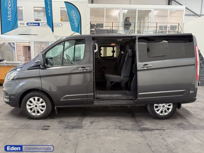 2025 Ford Transit Custom