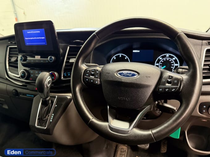 2025 Ford Transit Custom
