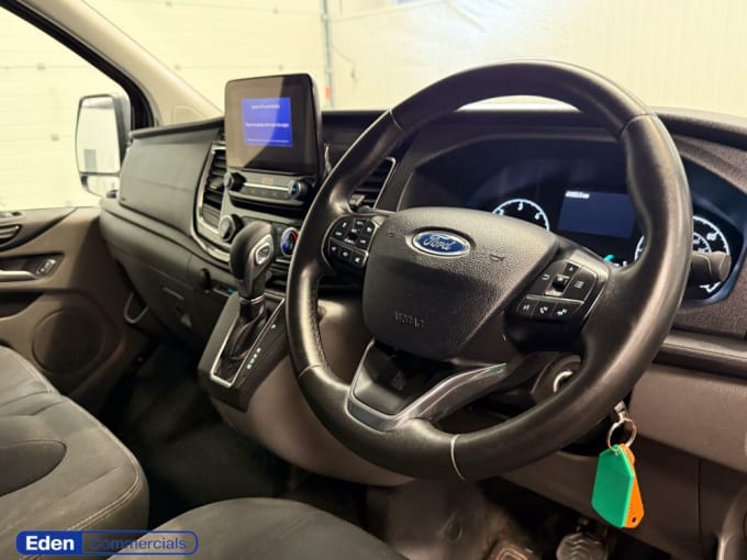 2025 Ford Transit Custom