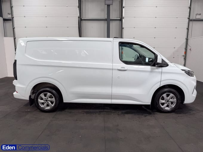 2025 Ford Transit Custom