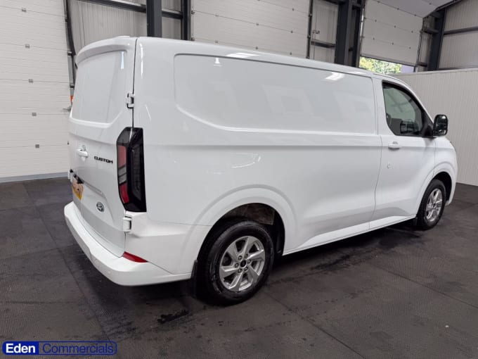2025 Ford Transit Custom