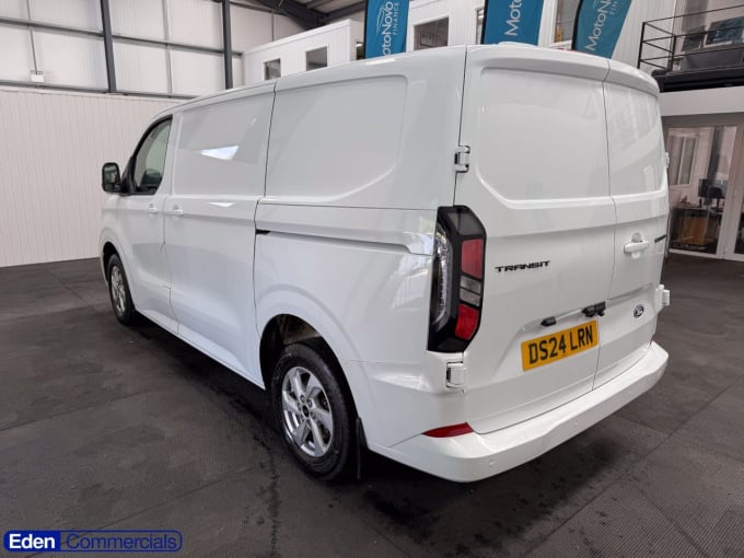 2025 Ford Transit Custom