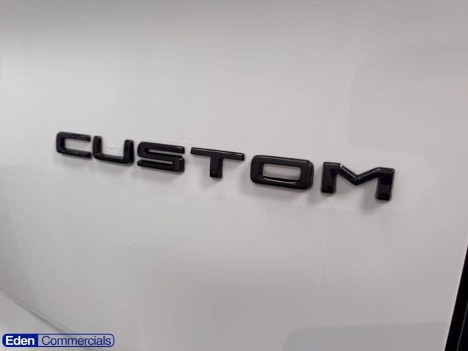 2025 Ford Transit Custom