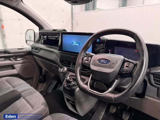 2025 Ford Transit Custom