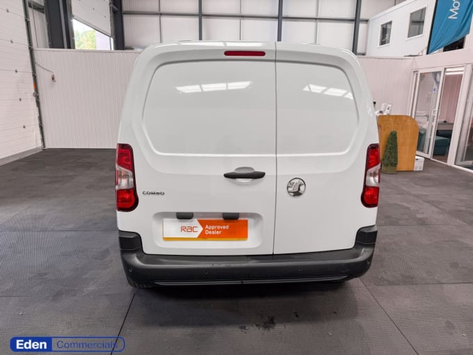 2025 Vauxhall Combo