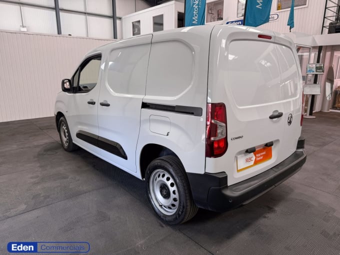 2025 Vauxhall Combo