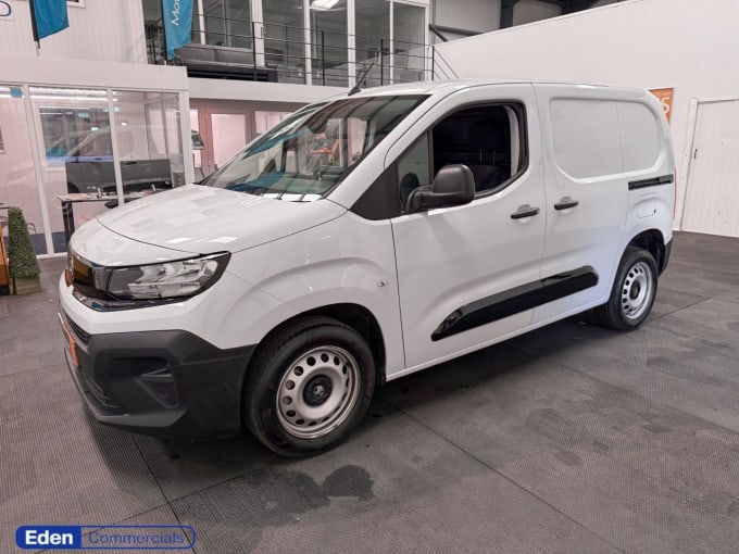 2025 Vauxhall Combo