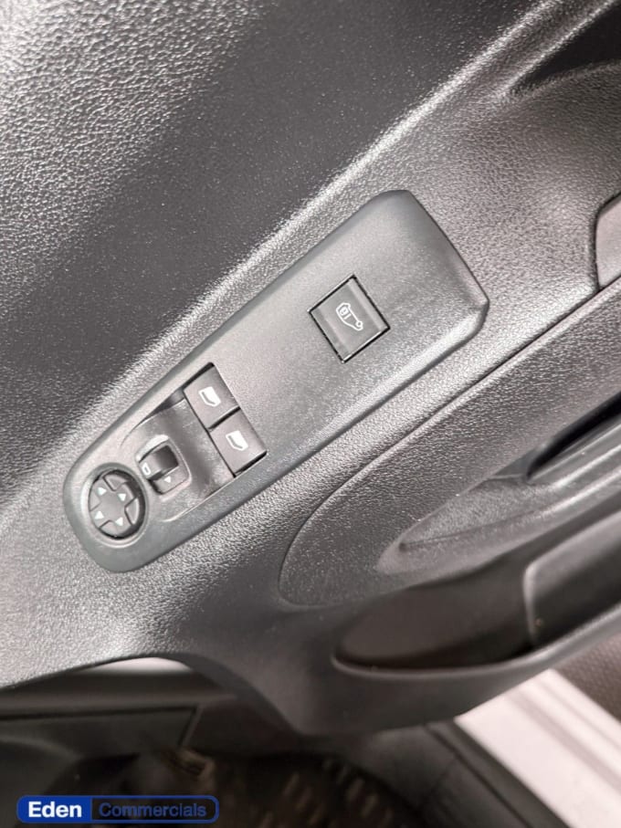 2025 Vauxhall Combo