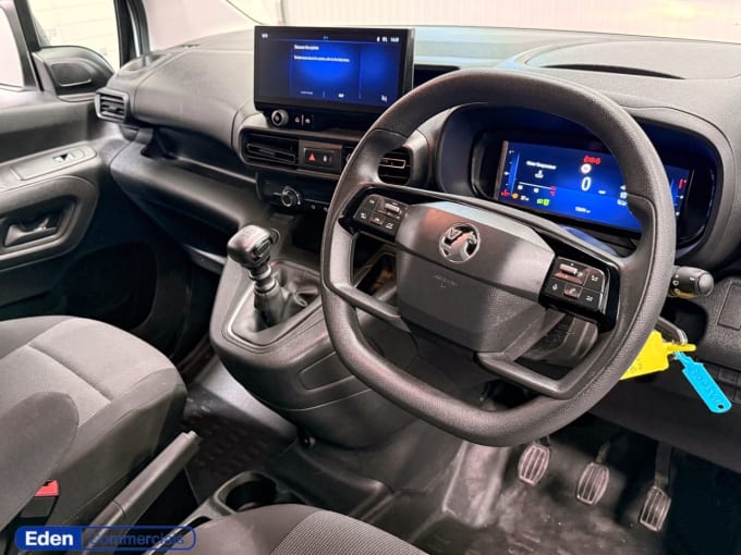 2025 Vauxhall Combo