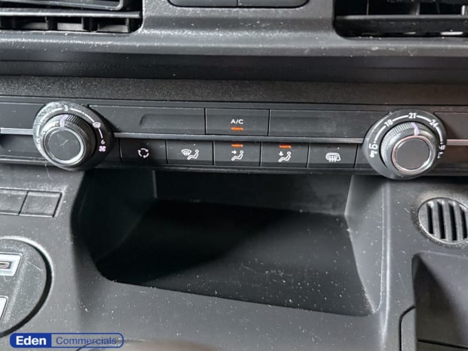 2025 Vauxhall Combo