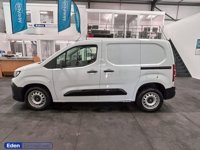 2025 Vauxhall Combo