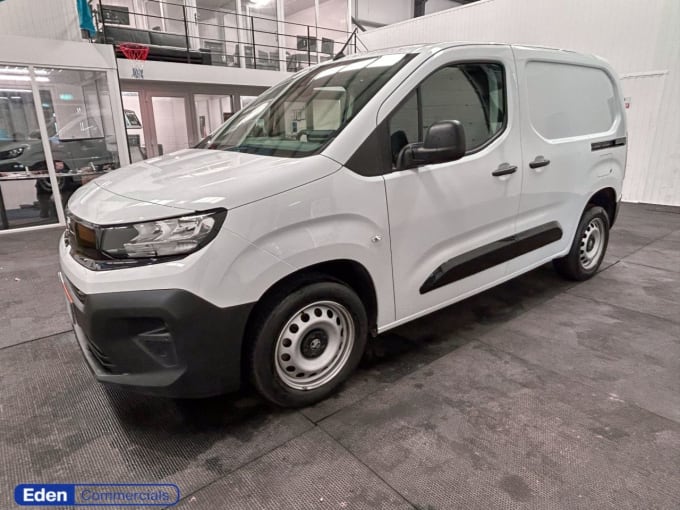 2025 Vauxhall Combo