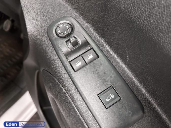 2025 Vauxhall Combo