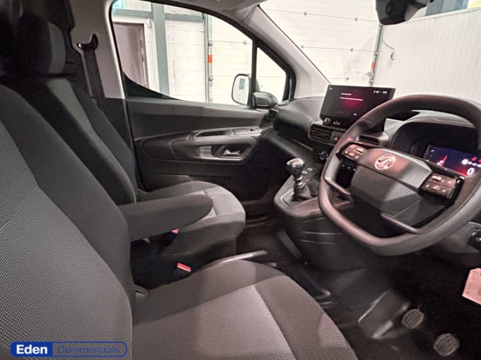2025 Vauxhall Combo