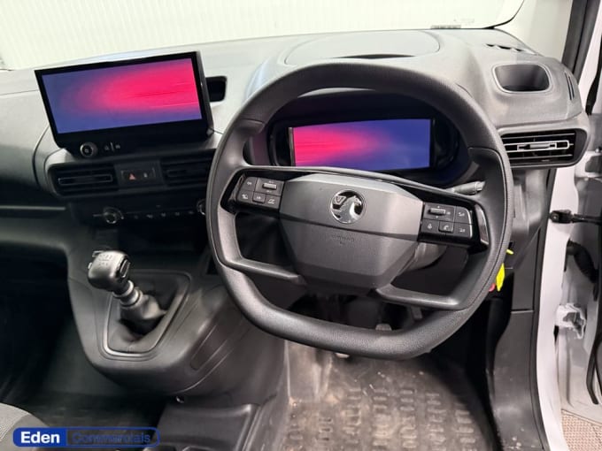 2025 Vauxhall Combo