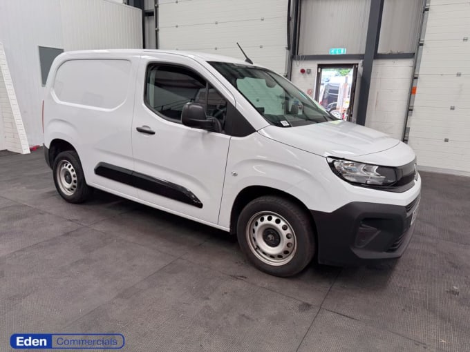 2025 Vauxhall Combo