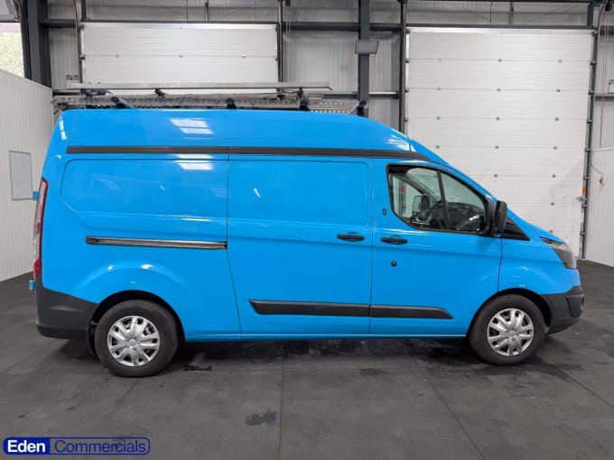 2025 Ford Transit Custom