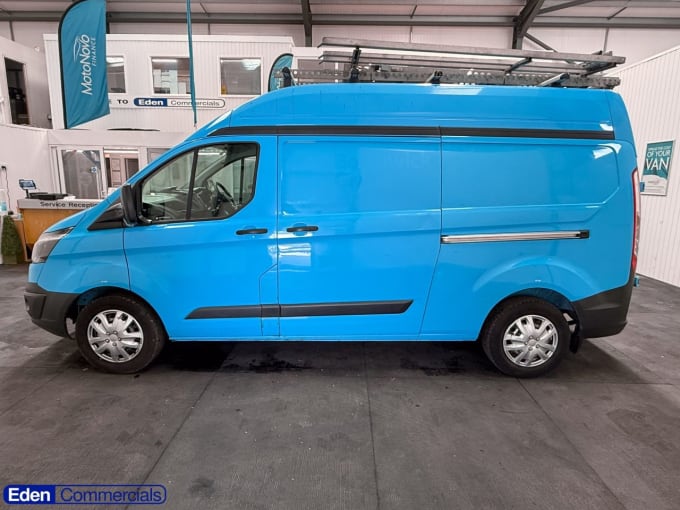 2025 Ford Transit Custom