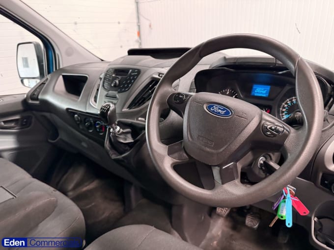 2025 Ford Transit Custom