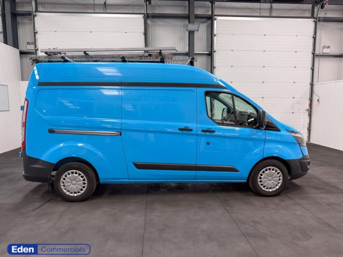 2025 Ford Transit Custom