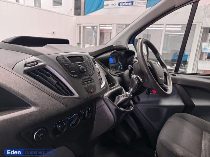 2025 Ford Transit Custom