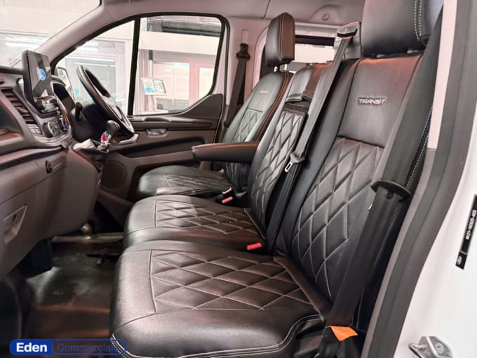 2025 Ford Transit Custom