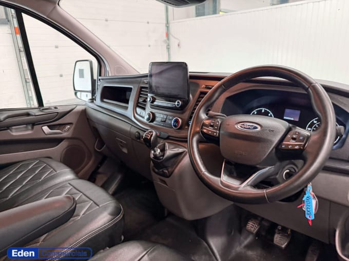 2025 Ford Transit Custom