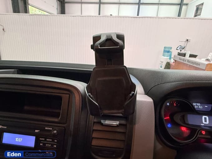 2025 Renault Trafic