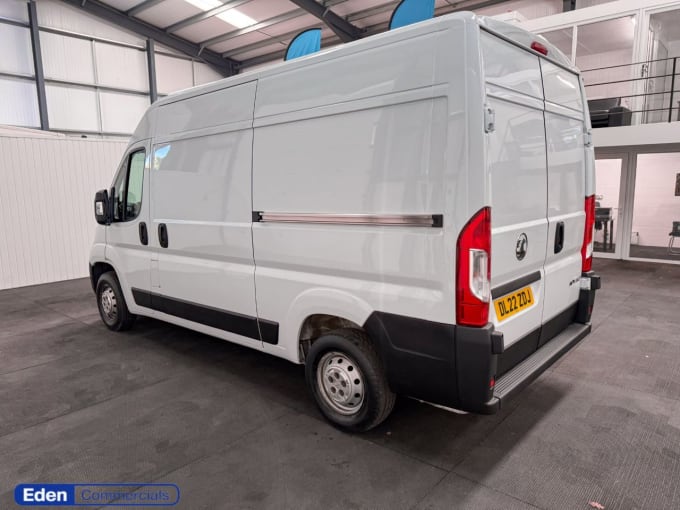 2025 Vauxhall Movano