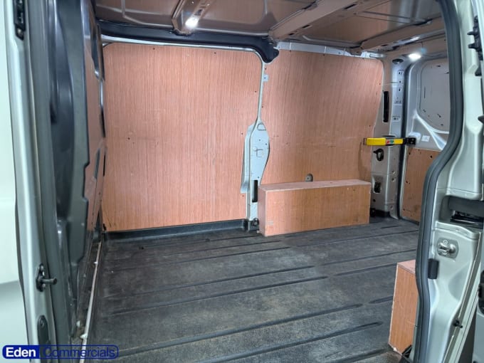 2025 Ford Transit Custom