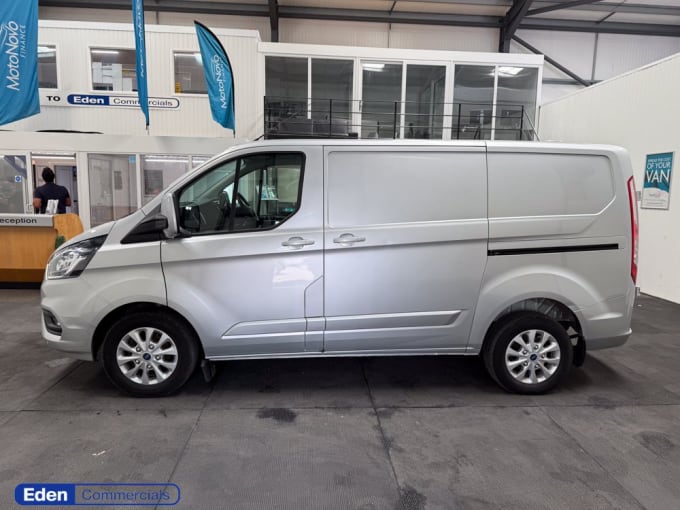 2025 Ford Transit Custom