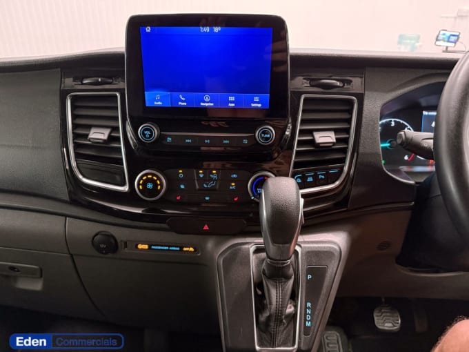 2025 Ford Transit Custom