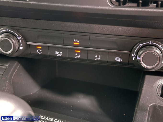 2025 Peugeot Partner